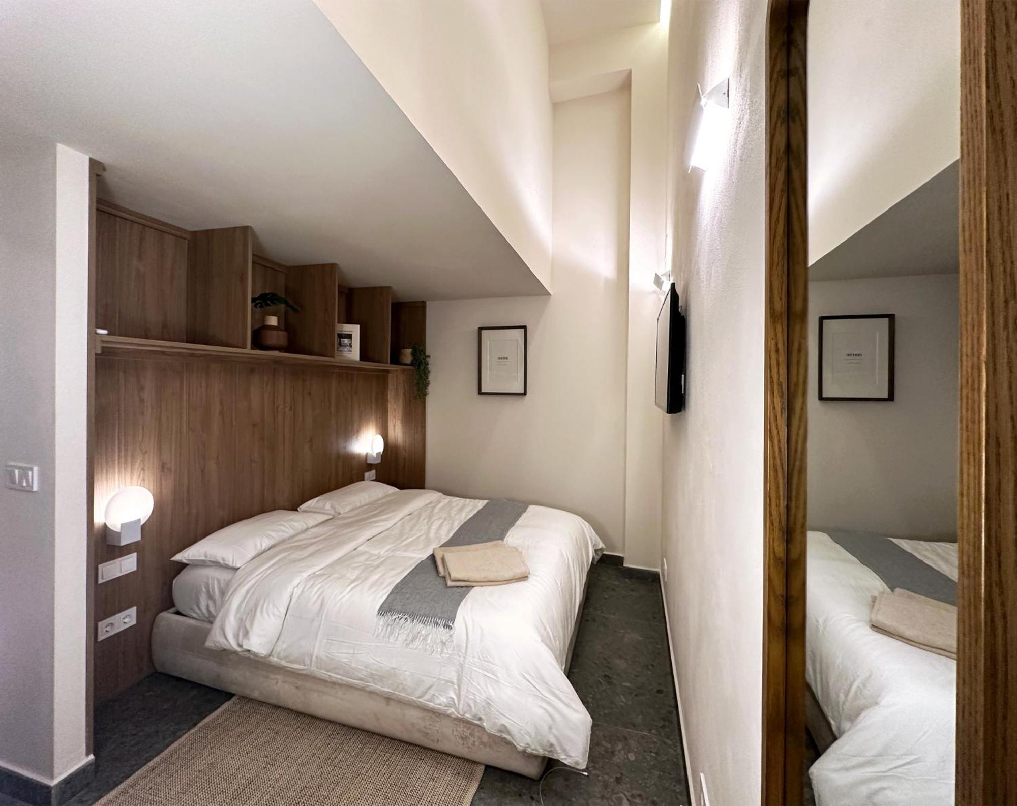 Urbandream Gothic Aartments & Studios Barcelona Bagian luar foto
